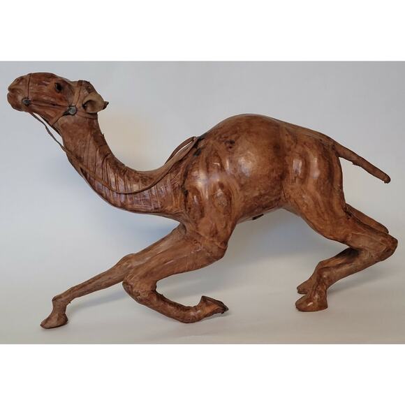 Vtg Kneeling Leather Covered Large Camel 15" Long Down Position Reins Realistic - Picture 1 of 10